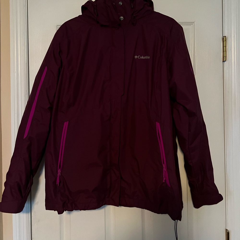 Columbia winter coat in maroon